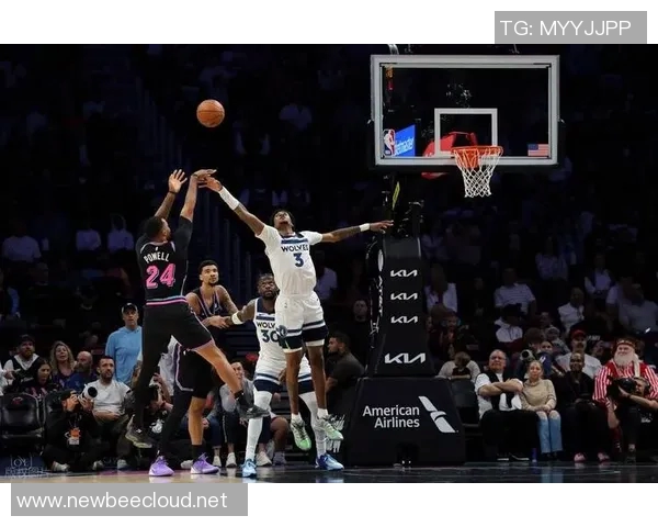 森林狼战热火伤病:希罗出战成疑,哈克斯、香农缺席 森林狼战热火伤病:希罗出战成疑,哈克斯、香农缺席